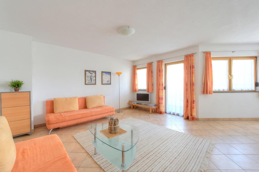 Appartement Strolz Schnann Room photo